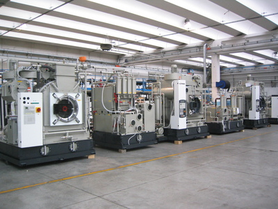 廈門薩德機(jī)械設(shè)備-供應(yīng)進(jìn)口折疊機(jī) 五折折疊機(jī)優(yōu)惠價 找廈門薩德機(jī)械設(shè)備生產(chǎn)廠家