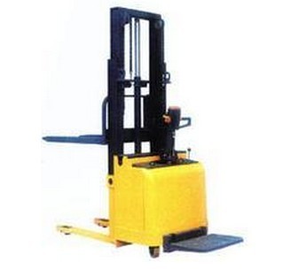 絕對放心的叉車維修服務(wù)與叉車配件的適用范圍——以嘉興叉車配件為例